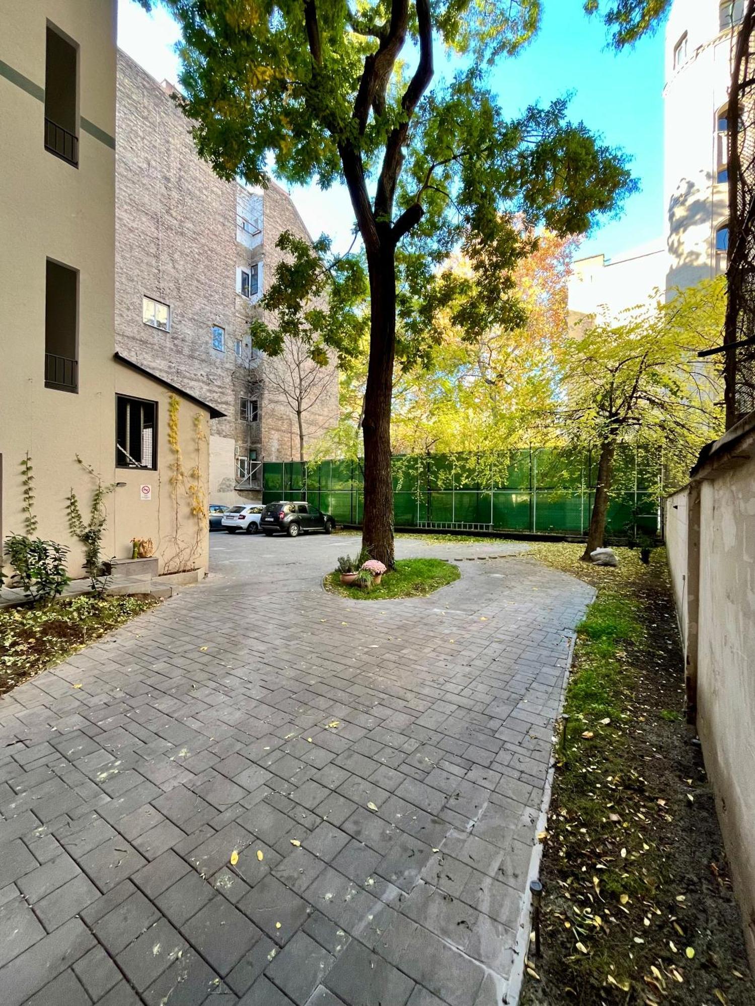 Best Seasons Andrassy Budapešť Exteriér fotografie